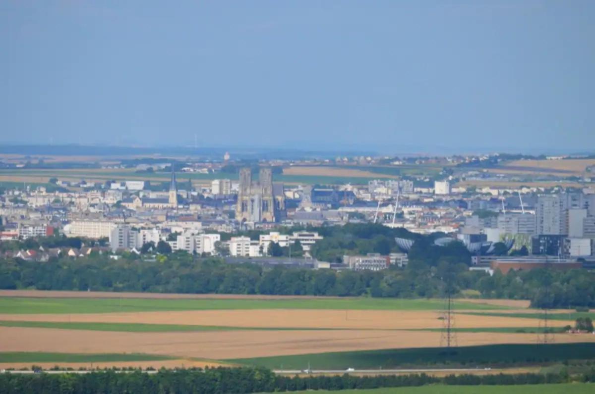 Agreable Maison Petit Jardin A 7 Minutes De Reims Pargny-les-Reims Exterior foto