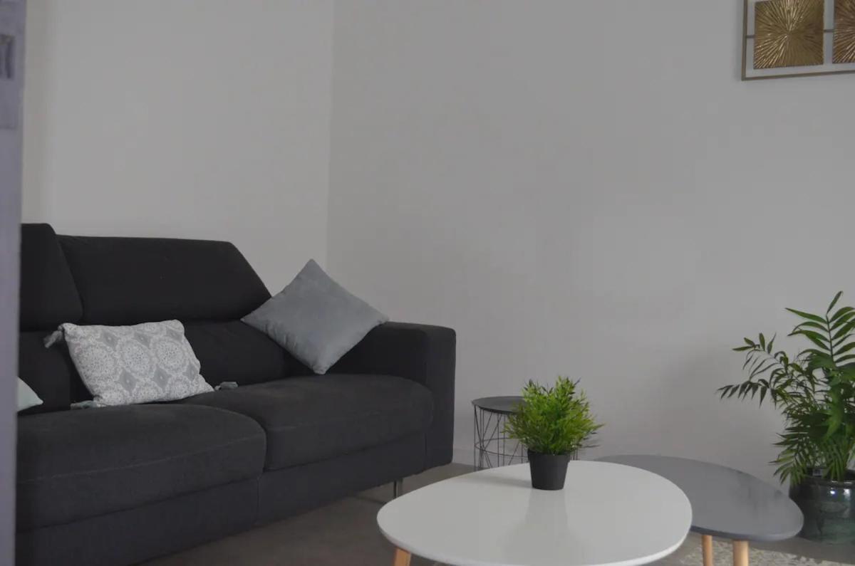 Agreable Maison Petit Jardin A 7 Minutes De Reims Pargny-les-Reims Exterior foto